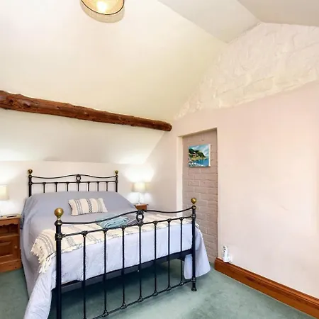 בית נופש 2 Bed In Port Mulgrave Oc-t29066