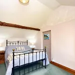 Holiday home 2 Bed In Port Mulgrave Oc-t29066